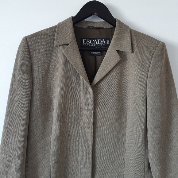 𝅺ESCADA Margaretha Ley Vintage 100% New Wool Arrow Patterned Button Blazer - Picture 3 of 7